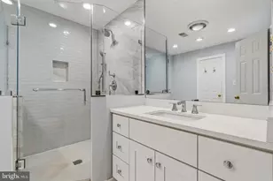 10005 Apple Hill Ct, Potomac, MD 20854 - Photo 47