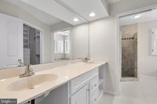 5820 Winegrove Ct, Derwood, MD 20855 - Photo 51