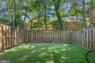 18005 Sunset Lake Ct, Olney, MD 20832 - Photo 35