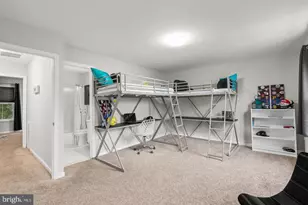 18005 Sunset Lake Ct, Olney, MD 20832 - Photo 23