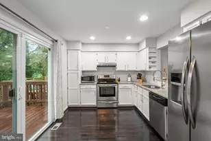18005 Sunset Lake Ct, Olney, MD 20832 - Photo 11