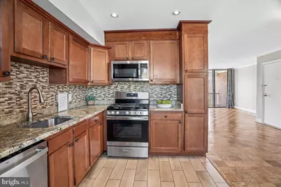 778 Quince Orchard Boulevard #201, Gaithersburg, MD 20878 - Photo 17
