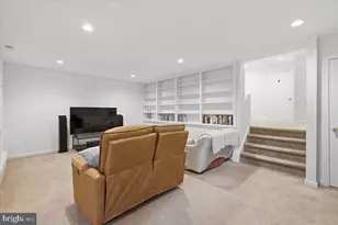 4902 Cloister Dr, North Bethesda, MD 20852 - Photo 27