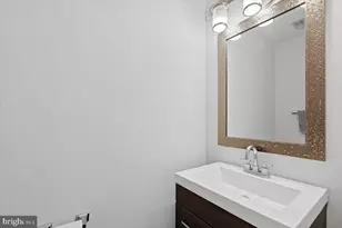 4902 Cloister Dr, North Bethesda, MD 20852 - Photo 11