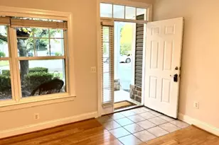 9722 Winery Ct, Gaithersburg, MD 20879 - Photo 5