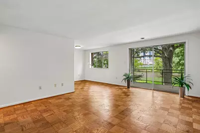 10320 Rockville Pike #201, Rockville, MD 20852 - Photo 5