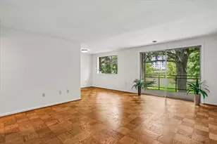 10320 Rockville Pike, Rockville, MD 20852 - Photo 5
