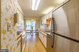 15115 Interlachen Dr, Silver Spring, MD 20906 - Photo 11