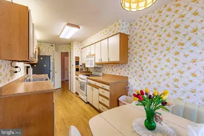 15115 Interlachen Drive #3-309, Silver Spring, MD 20906 - Photo 9
