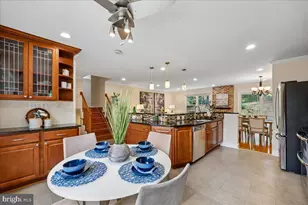 11 Lodge Pl, Rockville, MD 20850 - Photo 7