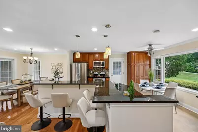 11 Lodge Place, Rockville, MD 20850 - Photo 3