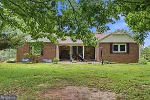 20801 New Hampshire Ave, Brookeville, MD 20833 - Photo 1