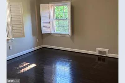 7301 Pinehurst Parkway, Chevy Chase, MD 20815 - Photo 15