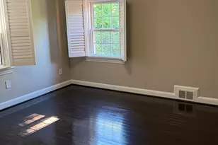 7301 Pinehurst Pkwy, Chevy Chase, MD 20815 - Photo 15