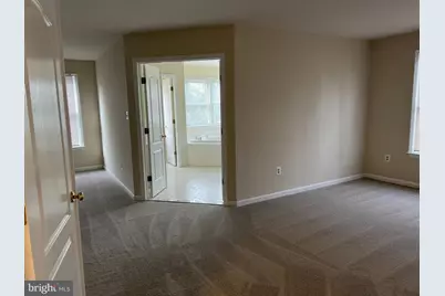 9425 Spruce Tree Circle, Bethesda, MD 20814 - Photo 7