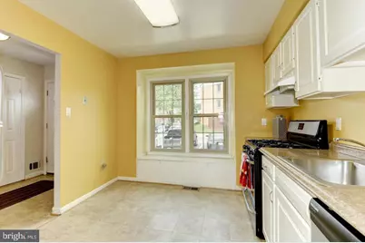 79 Bralan, Gaithersburg, MD 20877 - Photo 3