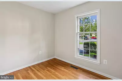 12 Lily Pond Court, Rockville, MD 20852 - Photo 7