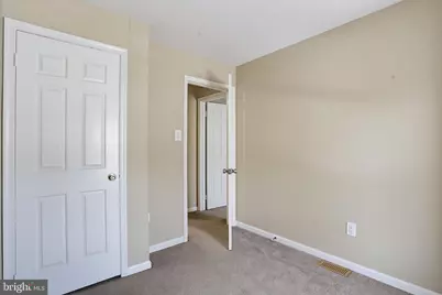 11 Grove Ridge Court #70, Rockville, MD 20852 - Photo 19