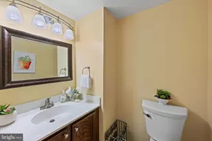 9132 September Ln, Silver Spring, MD 20901 - Photo 15