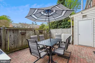 610 Azalea Dr, Rockville, MD 20850 - Photo 17