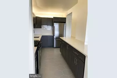 4515 Willard Avenue #2207, Chevy Chase, MD 20815 - Photo 5