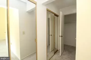 31 Valerian Ct, Rockville, MD 20852 - Photo 15