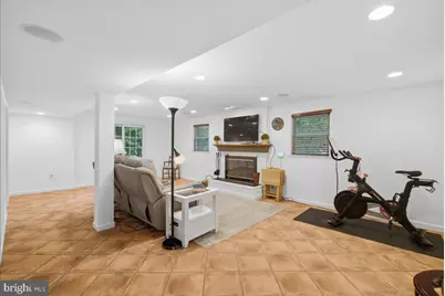 8906 Transue Drive, Bethesda, MD 20817 - Photo 15