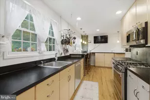 8906 Transue Dr, Bethesda, MD 20817 - Photo 5