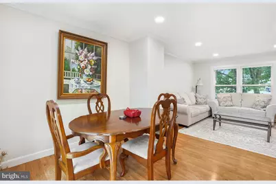 12911 Walnut View Court, Germantown, MD 20874 - Photo 13
