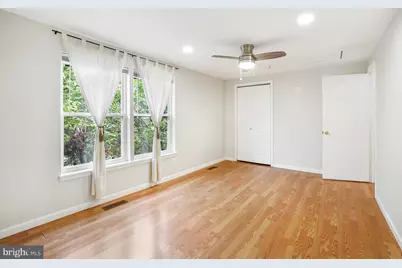 12911 Walnut View Court, Germantown, MD 20874 - Photo 17