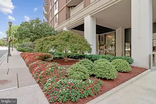4620 N Park Ave, Chevy Chase, MD 20815 - Photo 7