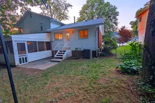 5908 Greentree Rd, Bethesda, MD 20817 - Photo 9