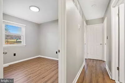 12316 Fountain Drive, Clarksburg, MD 20871 - Photo 9