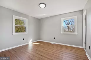 12316 Fountain Dr, Clarksburg, MD 20871 - Photo 13