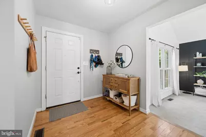 9500 Bell Vernon Place, Gaithersburg, MD 20886 - Photo 3