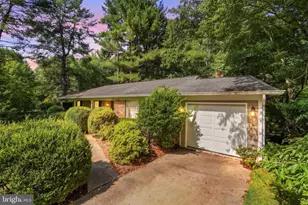 11504 Parkedge Dr, North Bethesda, MD 20852 - Photo 1