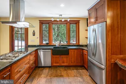 2800 Greenvale Street, Chevy Chase, MD 20815 - Photo 19