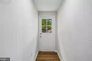 903 Annmore Dr, Silver Spring, MD 20902 - Photo 43