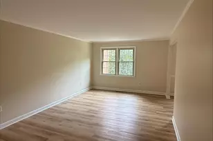 5803 Tudor Ln, Rockville, MD 20852 - Photo 7