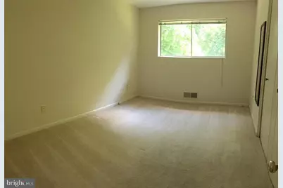 10512 Weymouth Street, Bethesda, MD 20814 - Photo 5