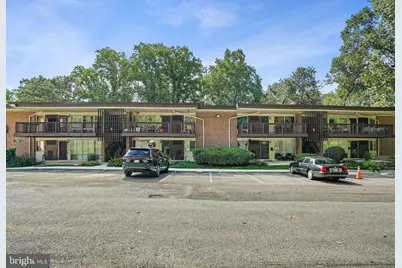 180 Talbott Street #104, Rockville, MD 20852 - Photo 11