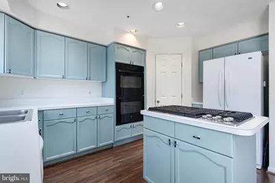 18506 Carriage Walk Circle, Gaithersburg, MD 20879 - Photo 13