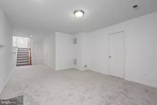 18506 Carriage Walk Cir, Gaithersburg, MD 20879 - Photo 45