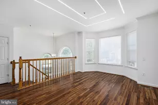 18506 Carriage Walk Cir, Gaithersburg, MD 20879 - Photo 7