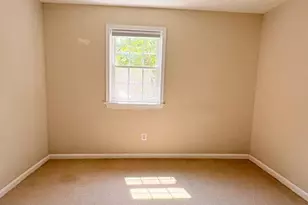 6718 Kenwood Forest Ln, Chevy Chase, MD 20815 - Photo 19