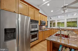 6501 Pyle Rd, Bethesda, MD 20817 - Photo 11