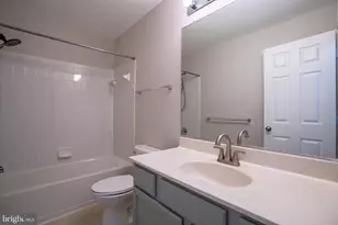 11424 Neelsville Church Rd, Germantown, MD 20876 - Photo 27