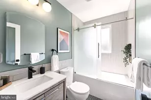 8901 1st Ave, Silver Spring, MD 20910 - Photo 61