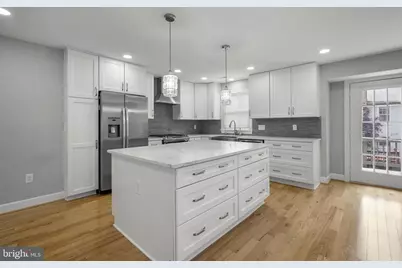 10 Loganwood Court, North Bethesda, MD 20852 - Photo 11