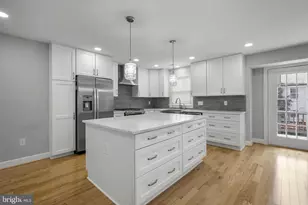 10 Loganwood Ct, North Bethesda, MD 20852 - Photo 11